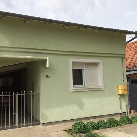 Apartman Melody Сомбор Екстериор снимка